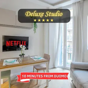 https://duomo-fiera-mi-design-moderno.italymilanhotels.net