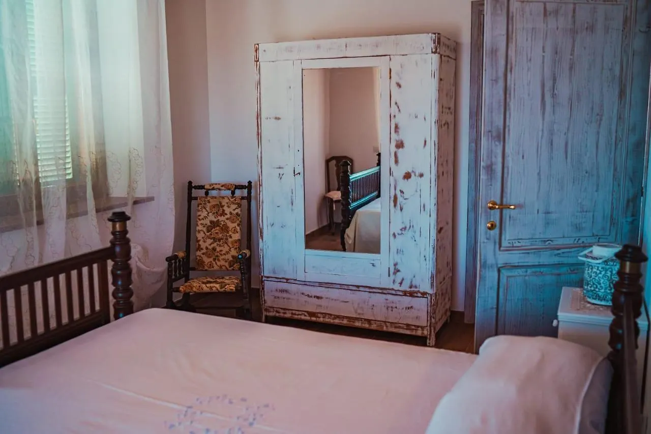 Farm stay Agriturismo Montecrespini Saturnia Italy