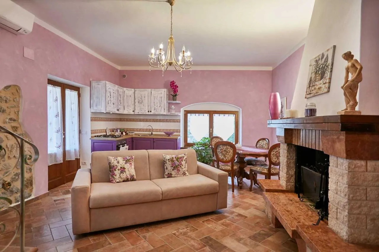 Farm stay Agriturismo Montecrespini Saturnia Italy